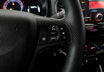 Подержанный автомобиль LADA (ВАЗ) XRAY 2019 года (25 фото)