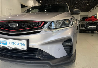 Подержанный автомобиль Geely Coolray 2020 года (9 фото)