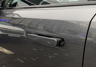 Подержанный автомобиль Changan UNI-K 2023 года (20 фото)