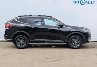 Подержанный автомобиль Haval F7 2023 года (4 фото)
