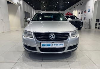 Подержанный автомобиль Volkswagen Passat Wagon 2007 года (2 фото)