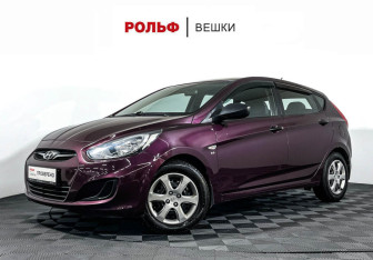 Подержанный автомобиль Hyundai Solaris Hatchback 2012 года (1 фото)