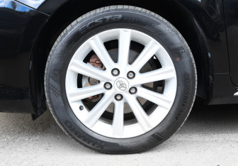 Подержанный автомобиль Toyota Camry Sedan 2012 года (22 фото)