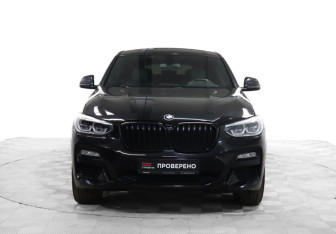 Подержанный автомобиль BMW X4 2019 года (2 фото)