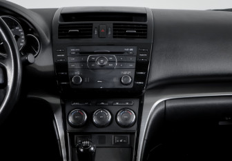 Подержанный автомобиль Mazda 6 Sedan 2012 года (13 фото)