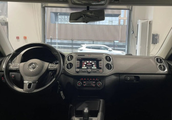 Подержанный автомобиль Volkswagen Tiguan 2014 года (11 фото)
