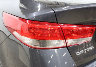 Подержанный автомобиль Kia Optima Sedan 2018 года (22 фото)
