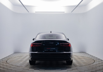 Подержанный автомобиль Audi A6 Sedan 2016 года (4 фото)