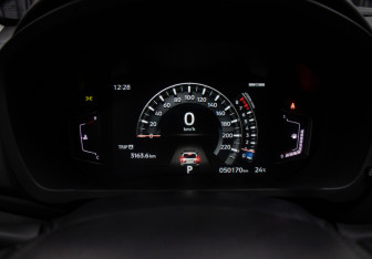 Подержанный автомобиль Mitsubishi Montero Sport 2023 года (15 фото)