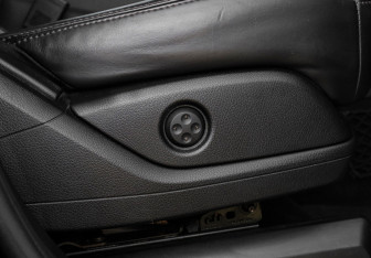 Подержанный автомобиль Mercedes-Benz GLE 2016 года (22 фото)