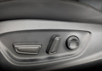 Подержанный автомобиль Toyota Camry Sedan 2020 года (21 фото)