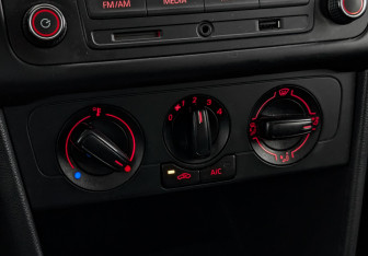 Подержанный автомобиль Volkswagen Polo Sedan 2019 года (21 фото)