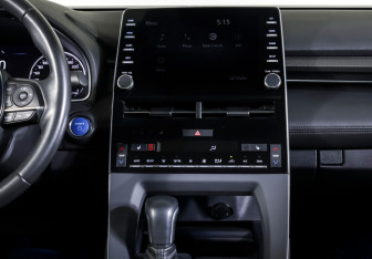 Подержанный автомобиль Toyota Avalon 2022 года (14 фото)