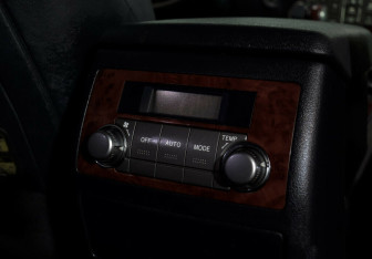 Подержанный автомобиль Toyota Highlander 2012 года (10 фото)