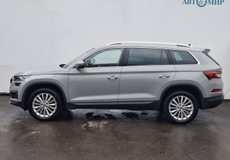 Подержанный автомобиль Skoda Kodiaq 2025 года (8 фото)