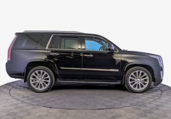 Подержанный автомобиль Cadillac Escalade Suv 2019 года (4 фото)