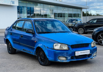 Подержанный автомобиль Hyundai Accent Sedan 2002 года (3 фото)