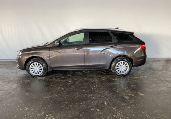 Подержанный автомобиль LADA (ВАЗ) Vesta Wagon 2022 года (8 фото)