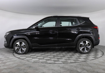 Подержанный автомобиль Москвич 3 2023 года (8 фото)