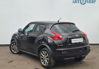 Подержанный автомобиль Nissan Juke 2014 года (7 фото)
