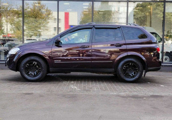 Подержанный автомобиль SsangYong Kyron 2010 года (5 фото)