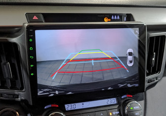 Подержанный автомобиль Toyota RAV4 2018 года (24 фото)