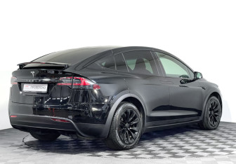 Подержанный автомобиль Tesla Model X 2019 года (5 фото)