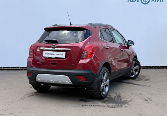 Подержанный автомобиль Opel Mokka 2013 года (5 фото)