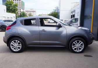 Подержанный автомобиль Nissan Juke 2014 года (4 фото)