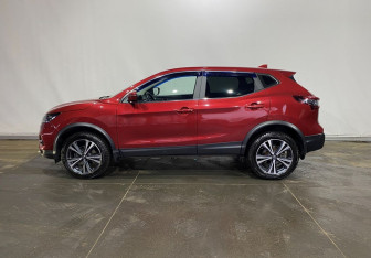 Подержанный автомобиль Nissan Qashqai 2022 года (7 фото)