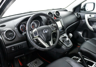 Подержанный автомобиль Great Wall Hover H6 2014 года (7 фото)