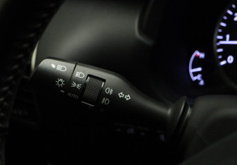 Подержанный автомобиль Lexus NX 2017 года (12 фото)