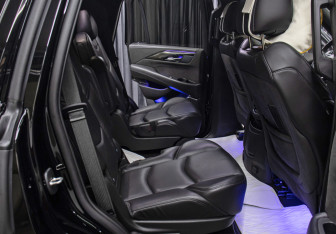 Подержанный автомобиль Cadillac Escalade Suv 2020 года (14 фото)