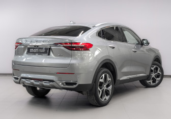Подержанный автомобиль Haval F7x 2022 года (5 фото)