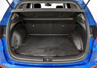 Подержанный автомобиль Hyundai Creta 2020 года (10 фото)