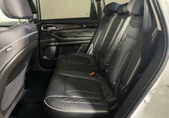 Подержанный автомобиль Exeed VX 2022 года (10 фото)