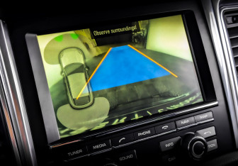 Подержанный автомобиль Porsche Macan 2014 года (29 фото)