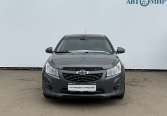 Подержанный автомобиль Chevrolet Cruze Sedan 2014 года (2 фото)