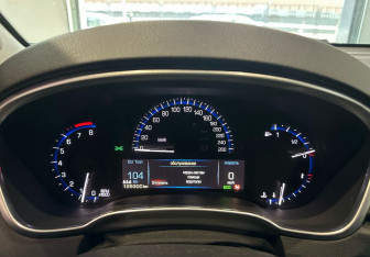 Подержанный автомобиль Cadillac SRX 2013 года (14 фото)