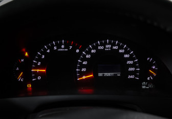 Подержанный автомобиль Toyota Camry Sedan 2008 года (15 фото)