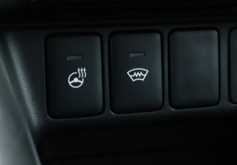 Подержанный автомобиль Mitsubishi Eclipse Cross 2021 года (17 фото)