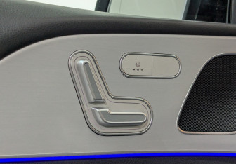 Подержанный автомобиль Mercedes-Benz GLE 2021 года (25 фото)