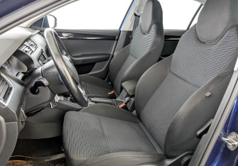 Подержанный автомобиль Skoda Octavia Liftback 2015 года (20 фото)