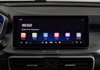 Подержанный автомобиль Geely Coolray 2022 года (16 фото)