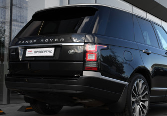 Подержанный автомобиль Land Rover Range Rover 2014 года (24 фото)