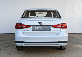 Новый Jetta VA3 2023 (2 фото)