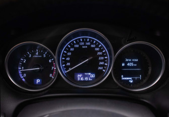 Подержанный автомобиль Mazda CX-5 2014 года (11 фото)