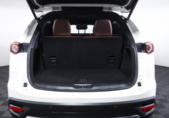 Подержанный автомобиль Mazda CX-9 2019 года (9 фото)