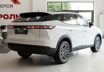 Новый Omoda C7 2026 (5 фото)