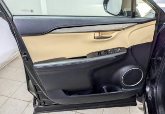 Подержанный автомобиль Lexus NX 2016 года (19 фото)